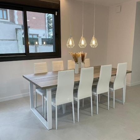 לרדו Lujosa Casa En Primera Linea Playa Increibles Vistas Mar מראה חיצוני תמונה